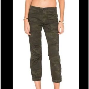 NWT Sanctuary Camo Pants Size 30